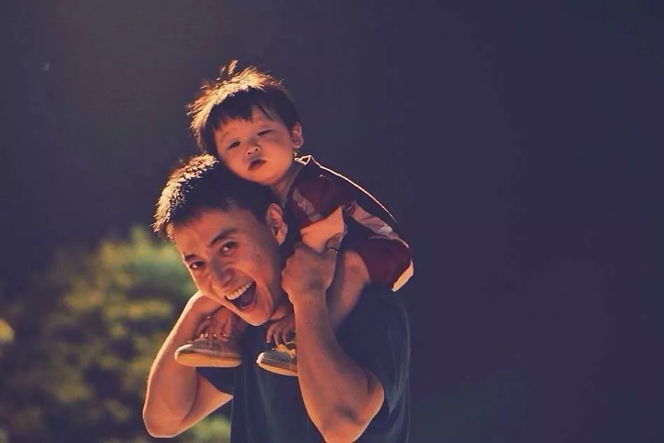 袋鼠爸爸品牌形象设计【221品牌空间设计(西安)原创】