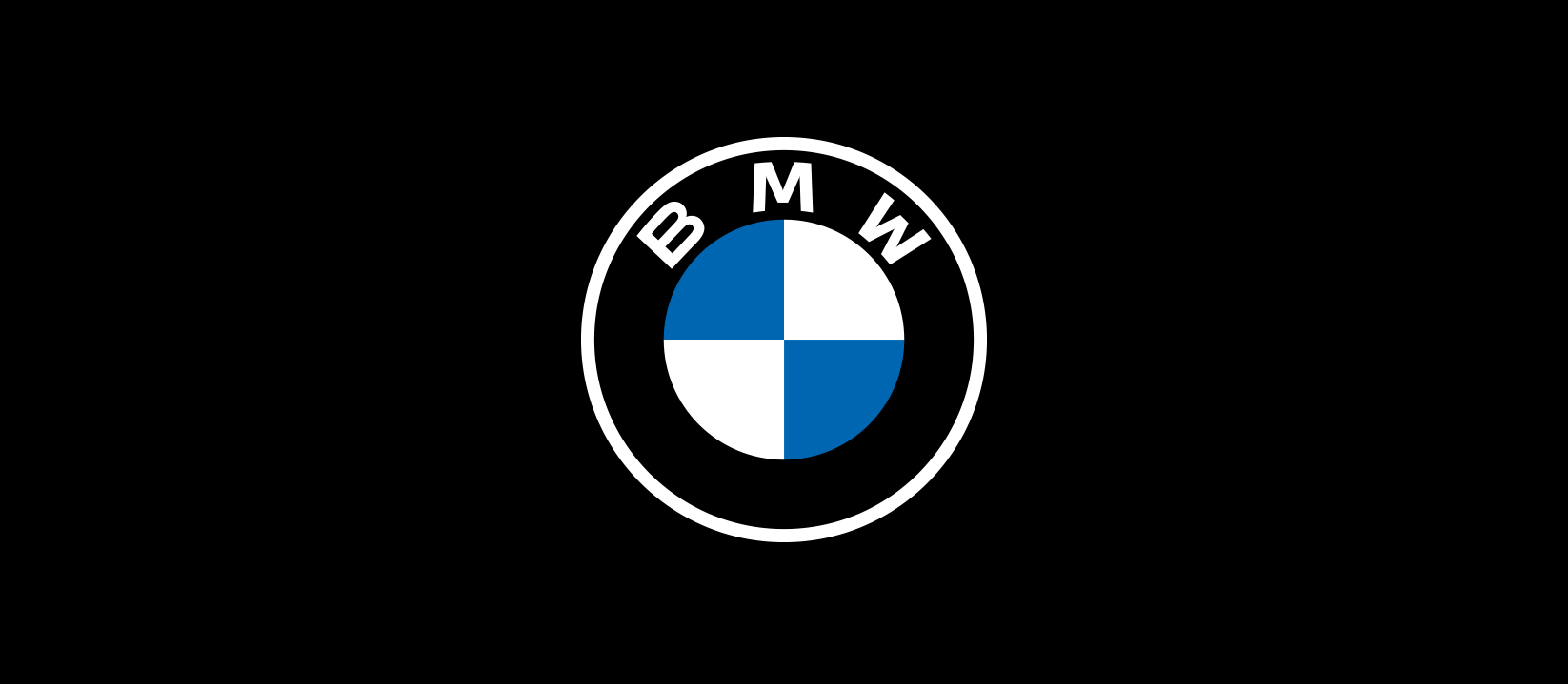 宝马还在 bmw i4 概念车上首次展示了全新的二维版宝马logo.