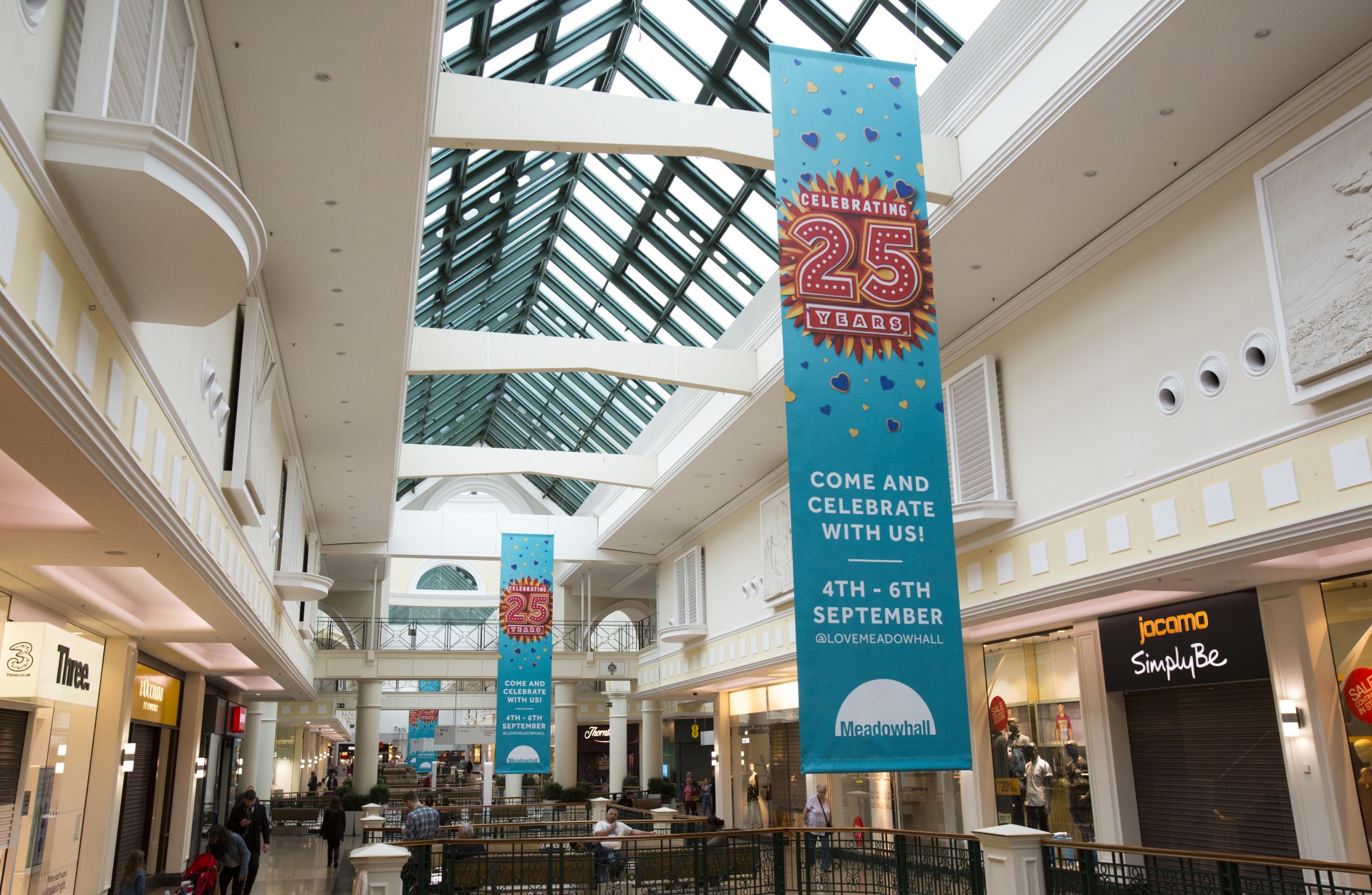 25yearsofmeadowhall海报设计