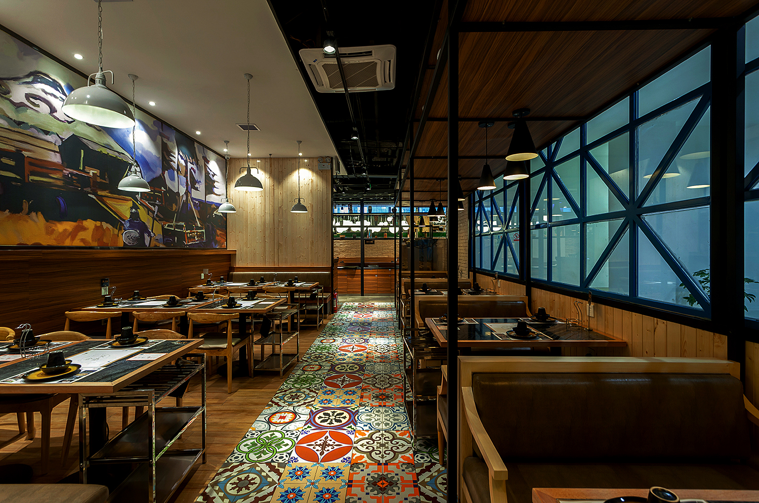 蒙古风情熬汤草原风情入梦一米金脊蒙古火锅概念餐厅设计