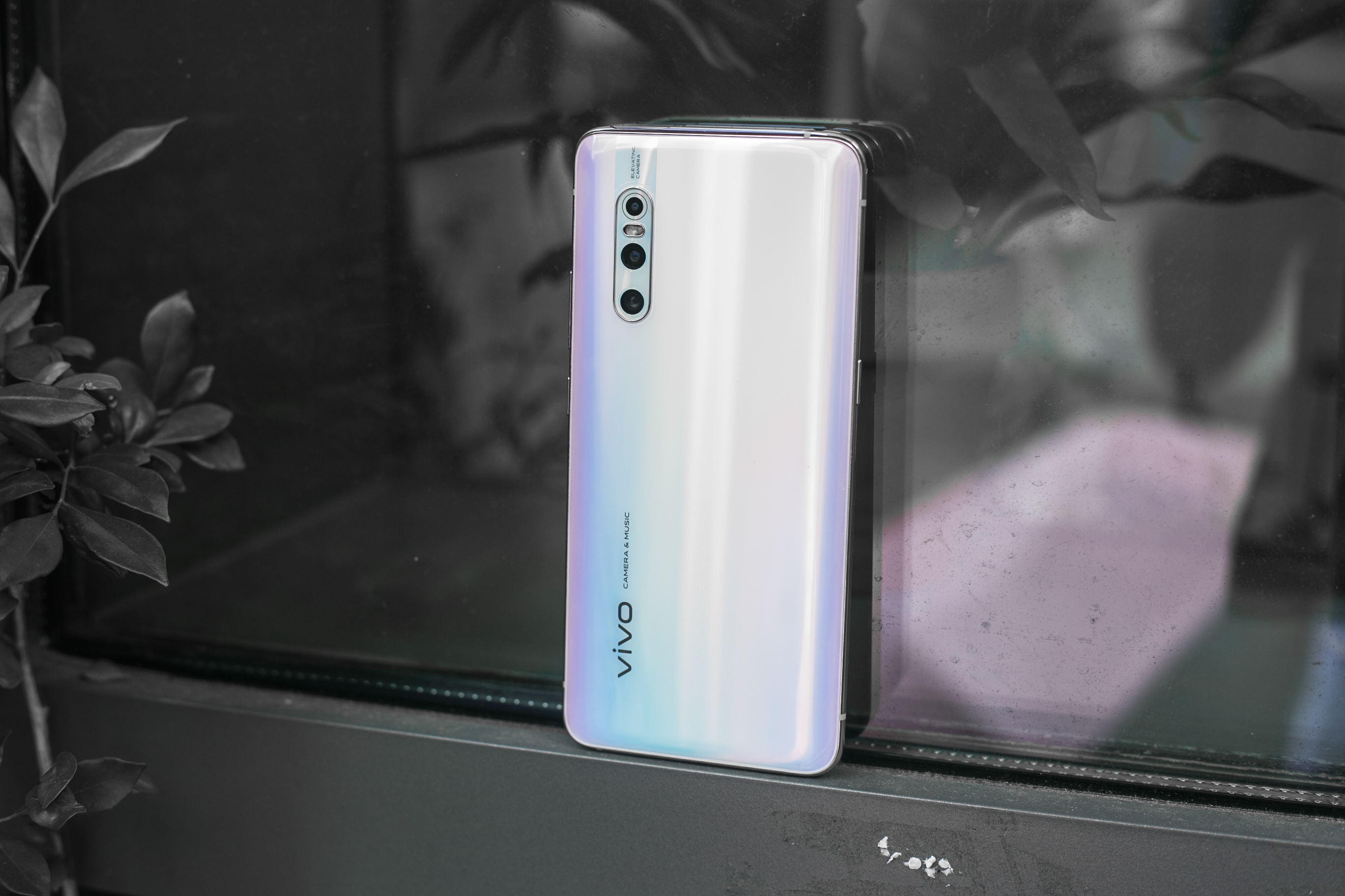 vivox27幻彩夏日产品图