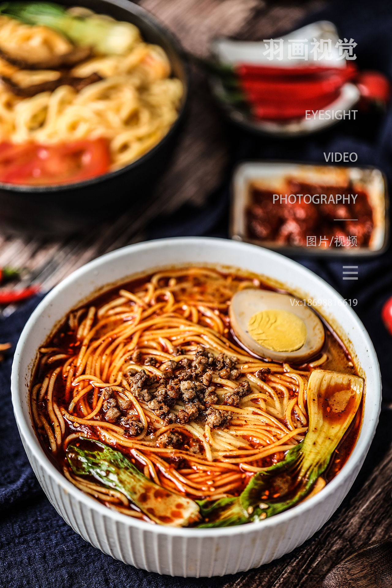 玉米面条摄影网红干拌面汤面玉米面条麻辣面拍摄骨汤面拍照香辣面重庆